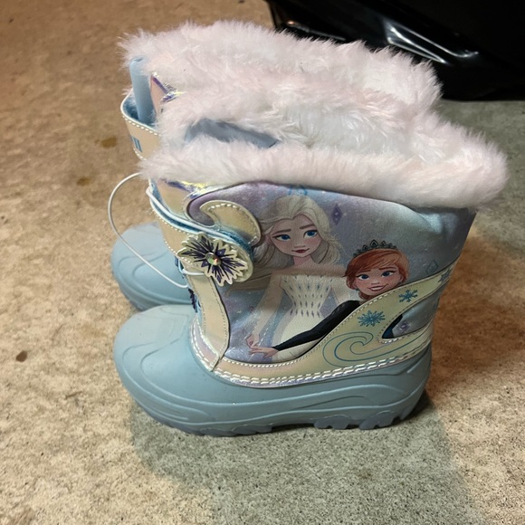 Disney Frozen Ii Snow Boots Light Up 